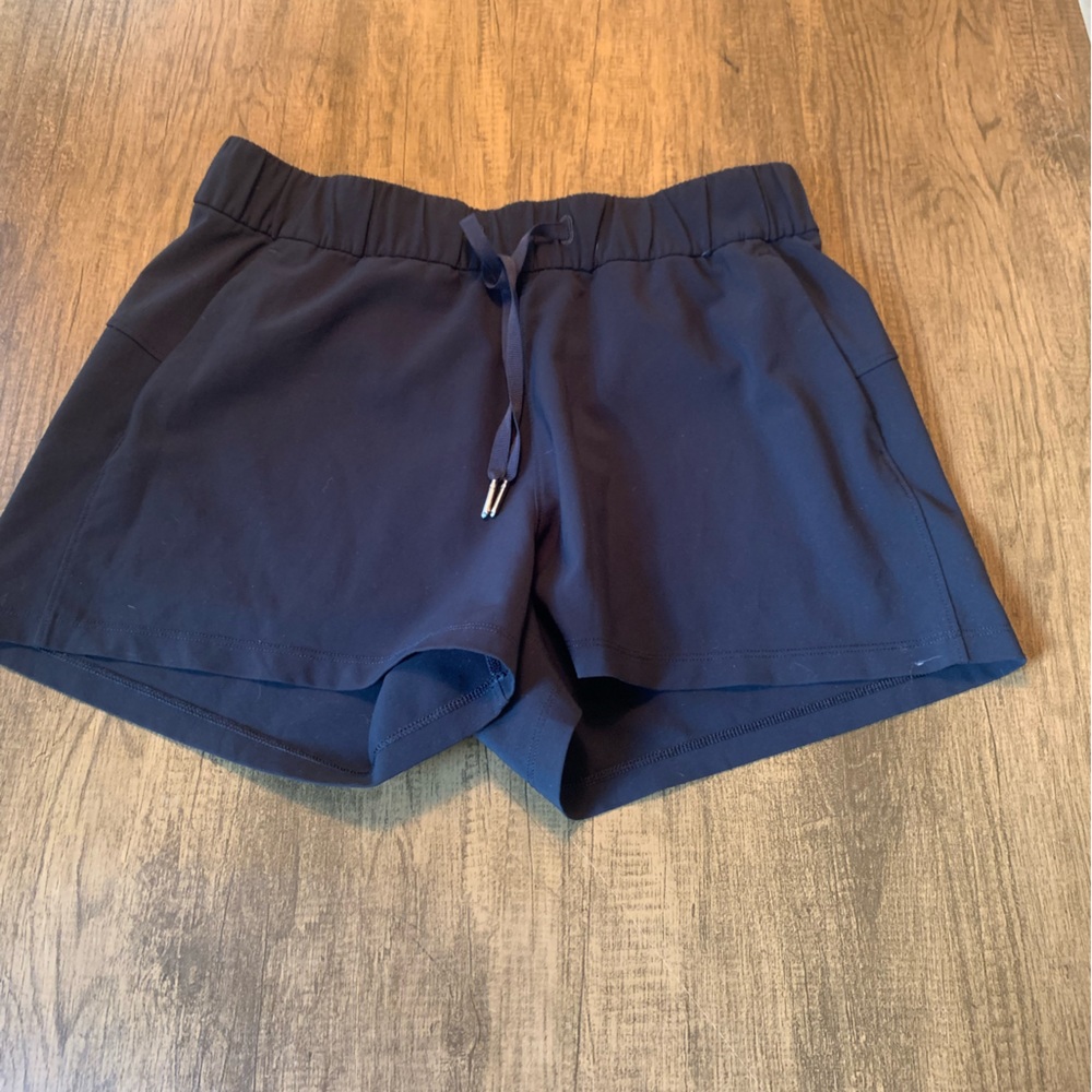 Lululemon black shorts